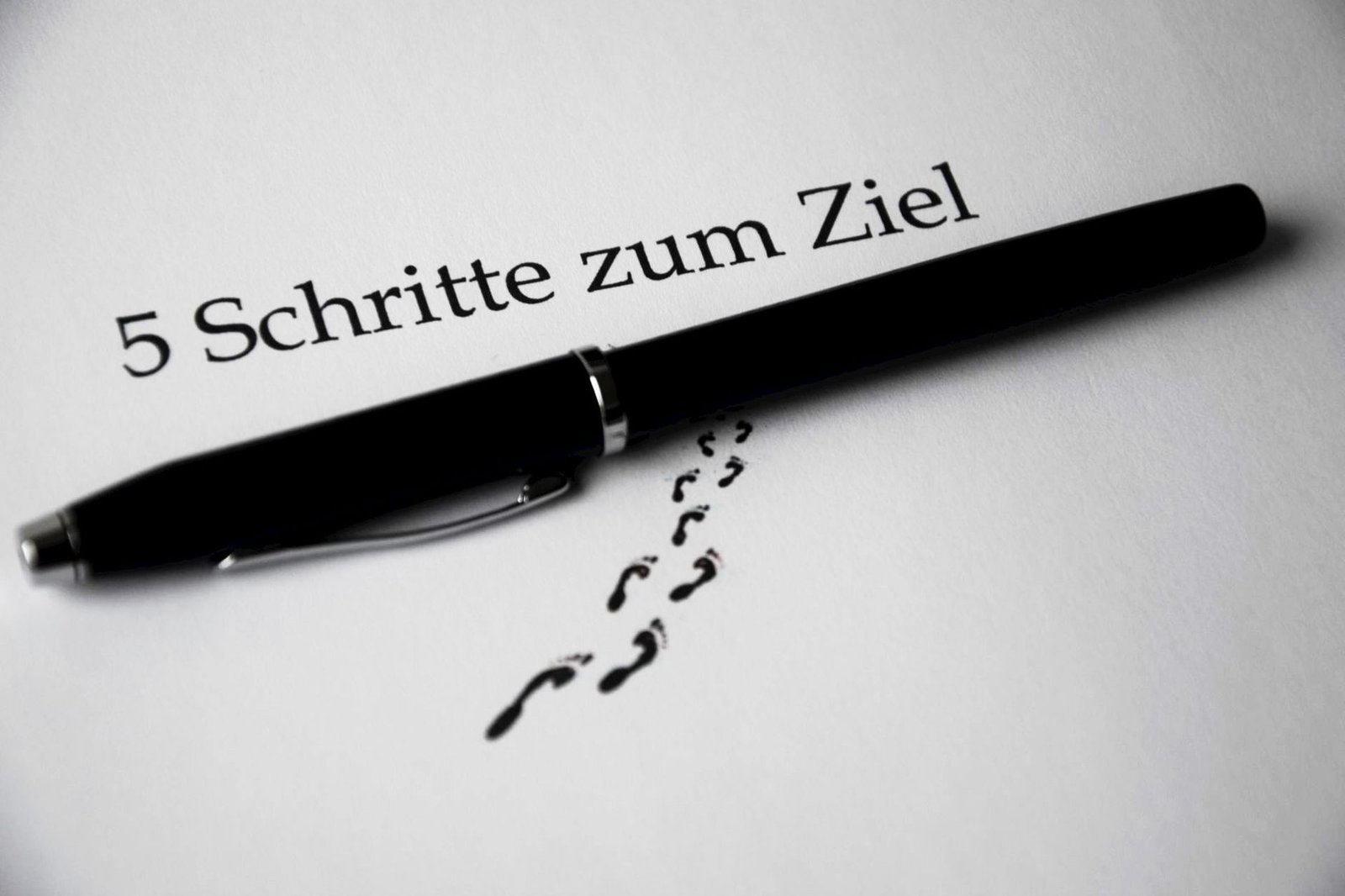 Balkonkraftwerk anschließen: Schritt für Schritt Anleitung